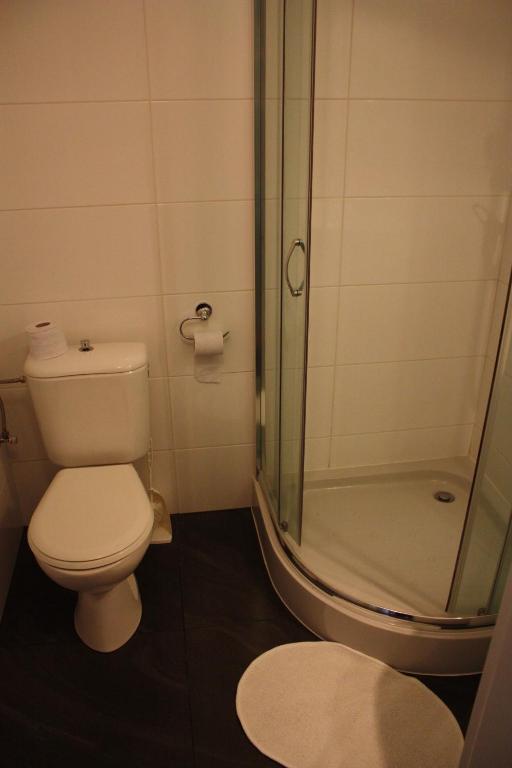 Hotel Piemont Pabianice Kamer foto