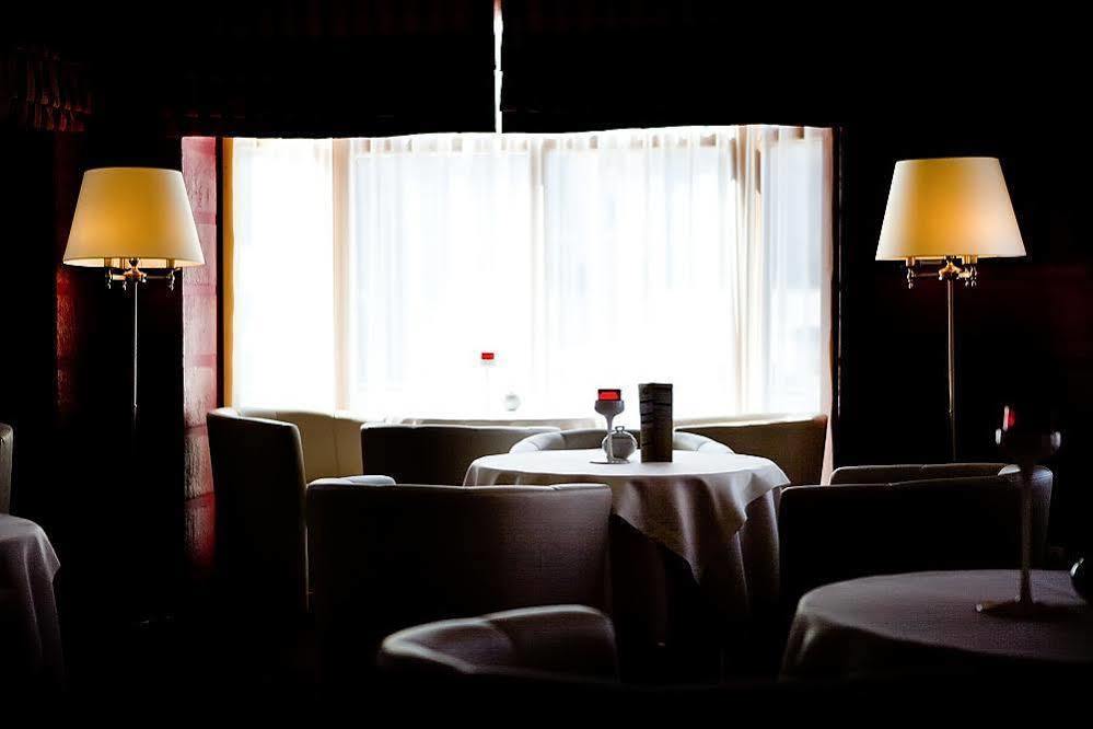 Hotel Piemont Pabianice Buitenkant foto